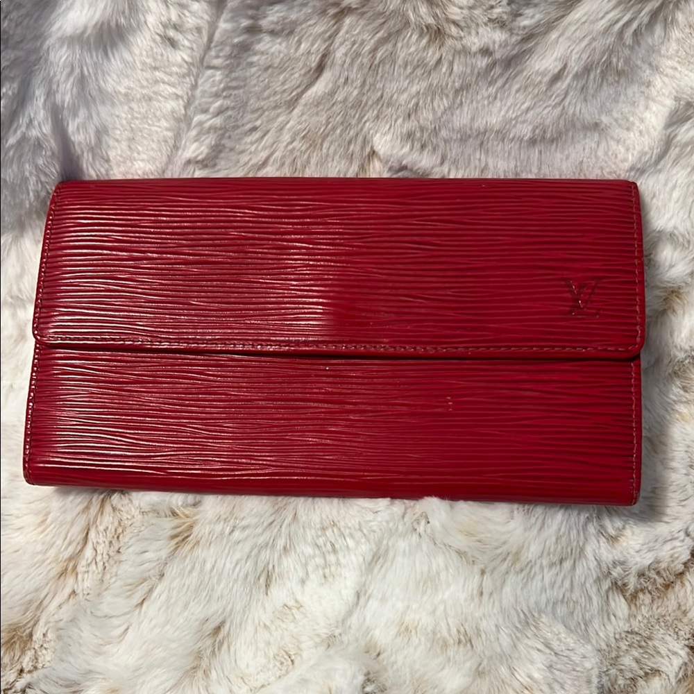 Louis Vuitton Red Epi Leather Sarah Wallet